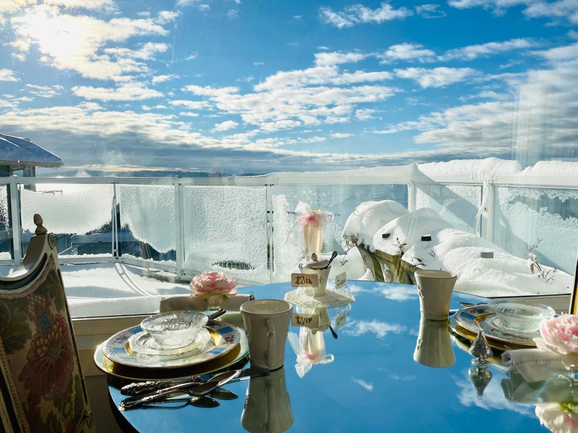 Donna'S Bed & Breakfast White Rock Eksteriør bilde