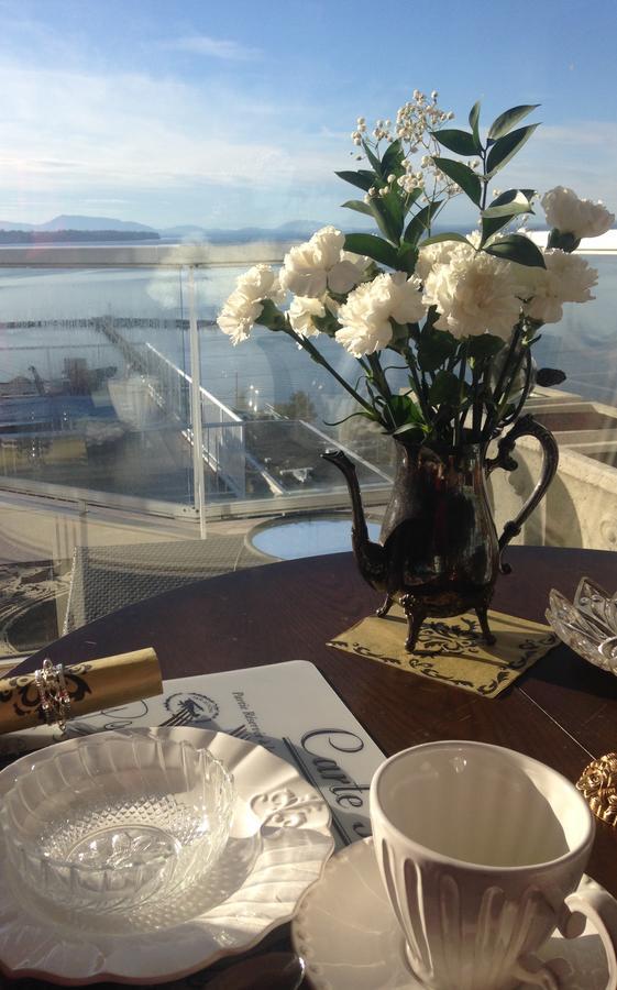 Donna'S Bed & Breakfast White Rock Eksteriør bilde